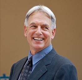 Mark Harmon yn 2012.