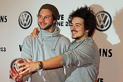 Milky Chance 1Live Kronessa vuonna 2013.