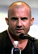 Dominic Purcell interprète Mick Rory / Heat Wave / Chronos