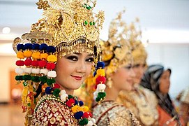 Gending Sriwijaya, tari tradisional dari Palembang, Sumatera Selatan