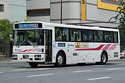 社番9380（日産ディーゼルADG-RA273TAN） 上の9367・9243と同形の西工B型車体の車両　福岡〜北九州線時代　後に福岡〜下関線で運用変更され門司自動車営業所に転属した。