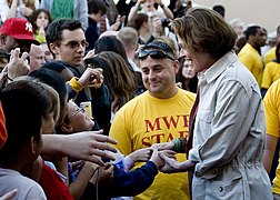 Sigourney Weaver at NSA Bahrain 2010-01-28 3.jpg