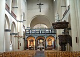 Het interieur van de Sint-Vincentiuskerk.