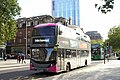 Scania N280UD op basis van Alexander Dennis-chassis in Bristol