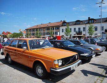 1976 Volvo 242