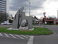 Rathenauplatz i Berlin, med skulptur av Wolf Vostell.