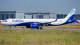 Hamburg-Finkenwerder Airport IndiGo Airbus A321-251NX VT-IBQ (DSC03746).jpg