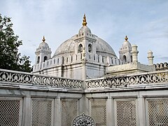 Zainuddin Shirzai Maqbara, Khuldabad