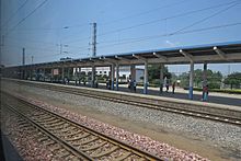 Shenzhou Railway Station (20160615110403).jpg