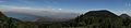 Veduta ta' Cerro Verde, Vulkan Izalco u Lag Coatepeque mill-Vulkan Ilamatepec (Vista del Cerro Verde del Volcán Izalco y el Lago Coatepeque desde el Volcán Ilamatepec)