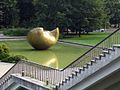 Large Divided Oval: Butterfly (Geniş Bölünmüş Oval:Kelebek) (1985-1986), Haus der Kulturen der Welt, Berlin