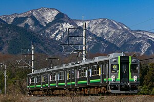 養老線の列車 （美濃津屋駅 - 駒野駅間）