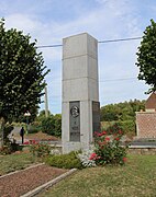 Le monument aux morts.