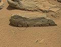 Камен Рокнест 3 сликан камером MastCam 59. дана мисије. Дуг је око 40 cm и висок око 10 cm.