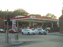 Esso, Leeds Road, Tadcaster (26th August 2019).jpg