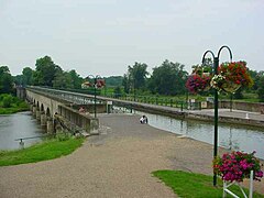 Puente canal en Digoin.