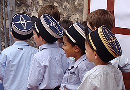 Kepis gendarmes enfants.jpg