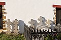 Anciennes croix de cimetière.