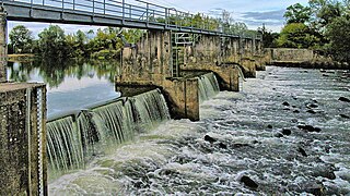 Le barrage à aiguilles sur la Saône.