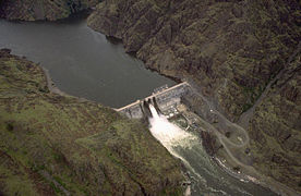 La presa Hells Canyon