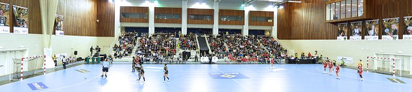 Palais des sports Robert-Charpentier (avec le sol Gerflor posé)