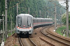 Die Sjanghai Metro is die wêreld se grootste sneltrein volgens aantal ryers en stelsellengte.