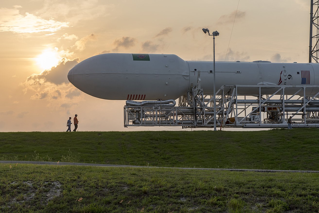 :File:Falcon_9_rollout_with_TurkmenAlem52E-MonacoSAT_to_SLC-40_(17108097439).jpg