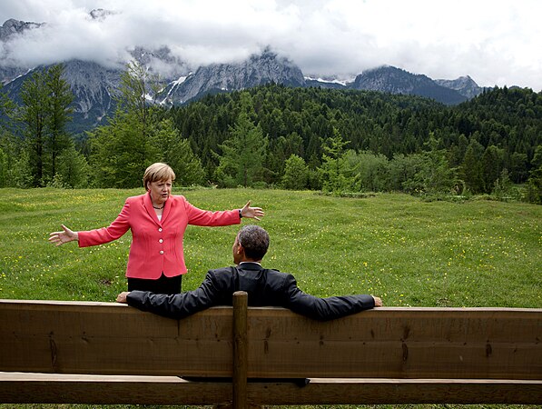 Merkel and Obama in nature of Krün (2015), An official White House Photo by Pete Souza