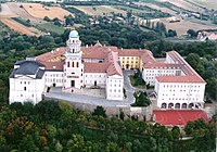 Tausendjährige Benediktinerabtei Pannonhalma und ihre natürliche Umgebung