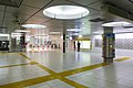 新橋駅方面改札口（2015年5月31日）