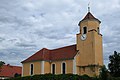 Kirche mit Kirchhof und Einfriedungsmauer