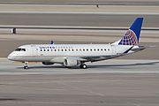 SkyWest (United), taxiing