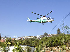 Ministro Peñailillo sobrevuela lugares afectados por incendio en Valparaíso 2.jpg