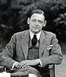 T.S. Eliot, poet și dramaturg anglo-american, laureat Nobel