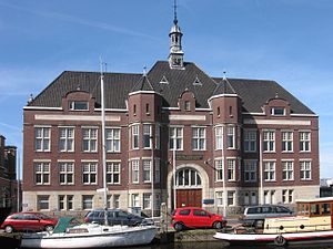 Hoofdkantoor van de Koninklijke Nederlandsche Gist- en Spiritusfabriek in Delft