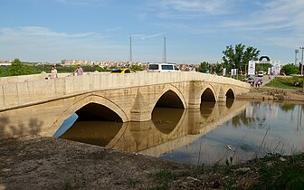 Pont de Kanuni sur la Tuna (Tundzha) à Edirne, Turquie, construit en 1554 par Sinan.