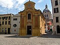 Piazza Canossa, Chiesa della Madonna del Terremoto