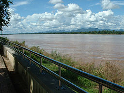 Mekongfloden bildar gräns mellan delar av Thailand och Laos.