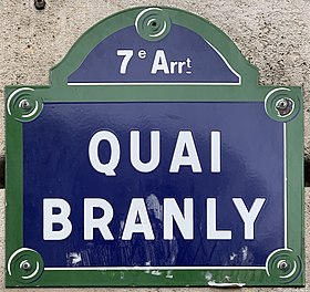 Voir la plaque.