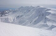 守門岳の大雪庇