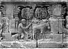 Relief Candi Borobudur yang menggambarkan orang tengah membajak menggunakan dua ekor lembu