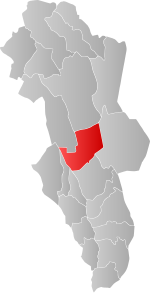 Mapa do condado de Hedmark com Åmot em destaque.