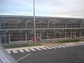 Vista de la terminal del aeropuerto de Albury desde el avión