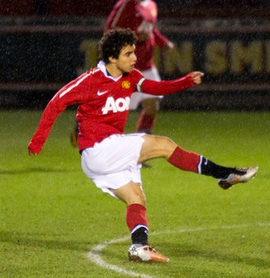 Fábio taking a shot for Manchester United reserves vs Rochdale