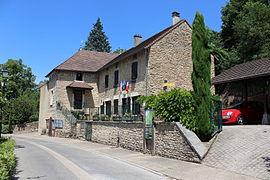 The town hall of Vernas