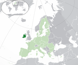 Location of Ireland (green) – in Europe (light green & grey) – in the European Union (light green)  –  [Legend]