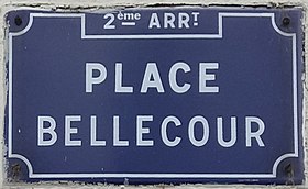 Voir la plaque.