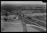 Luchtfoto van de Hembrug (1920-1940).