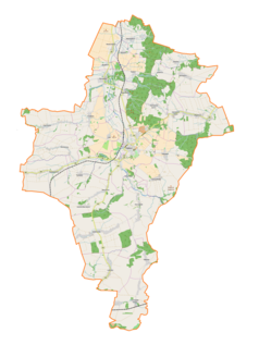 Mapa konturowa gminy Ziębice, blisko centrum na prawo znajduje się punkt z opisem „Dębowiec”