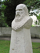 Büste Galileo Galilei am Galileiplatz in München Bogenhausen.JPG